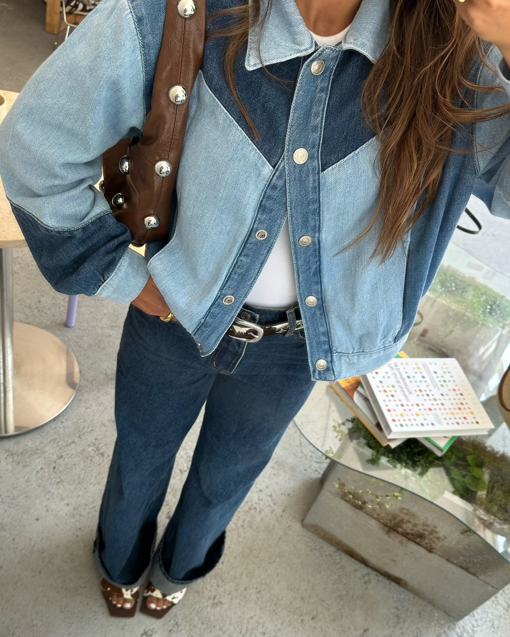 Jeans de perna larga azul-escuro