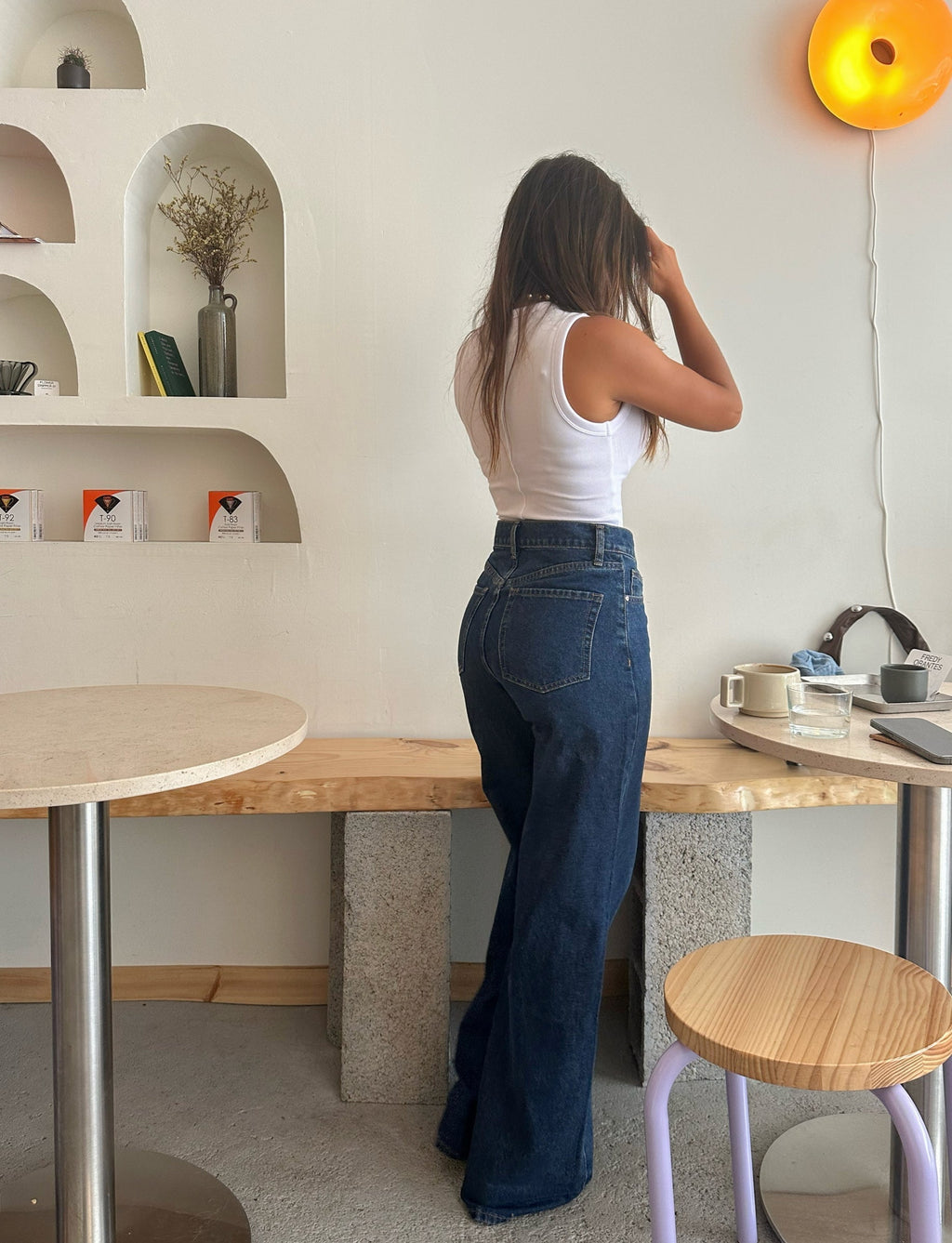 Jeans de perna larga azul-escuro