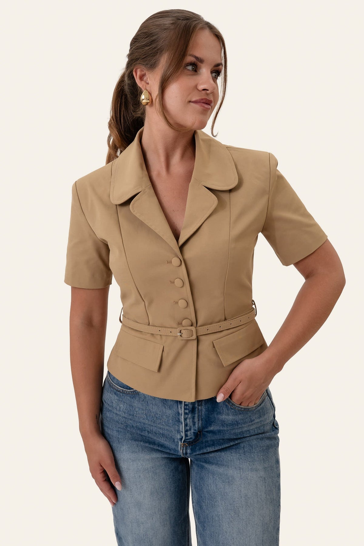 Blazer AnnieIC Tee - Camelo