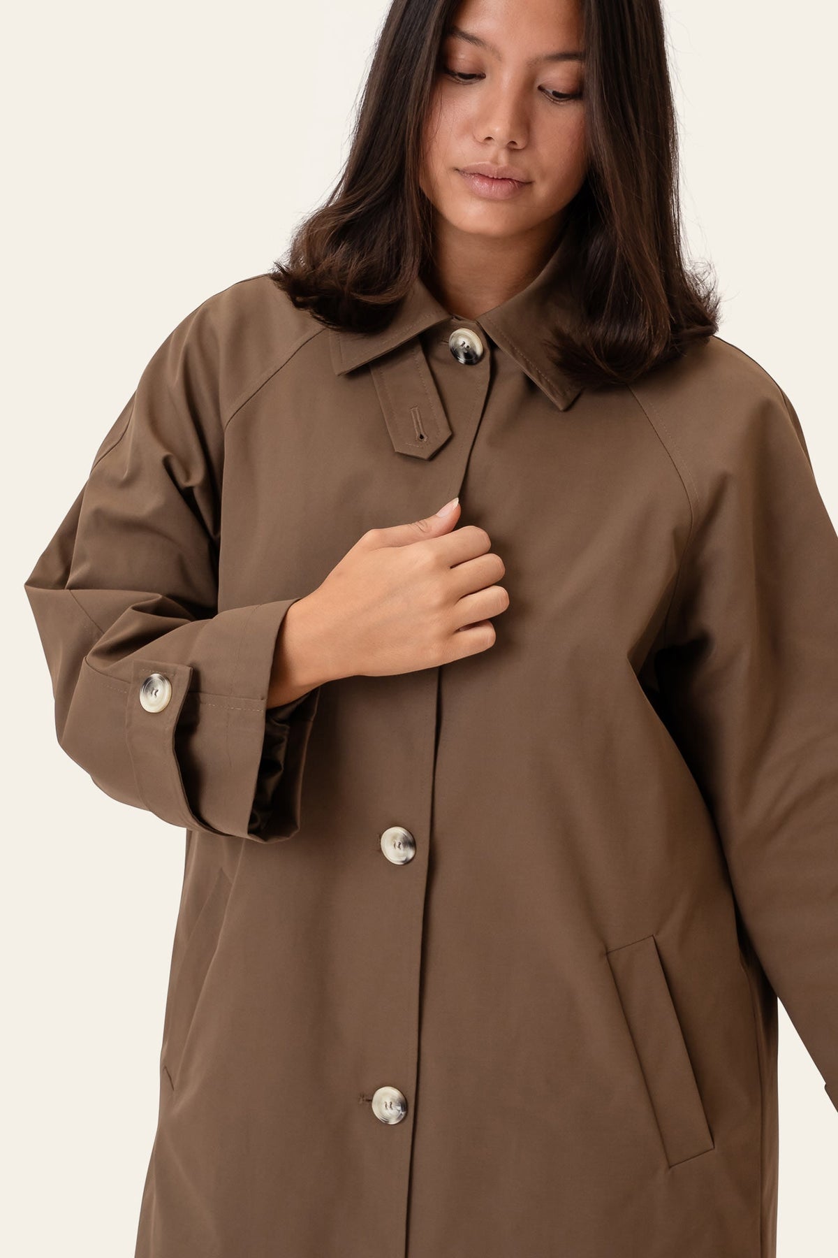 Gabardina Ava - Castanho Escuro
