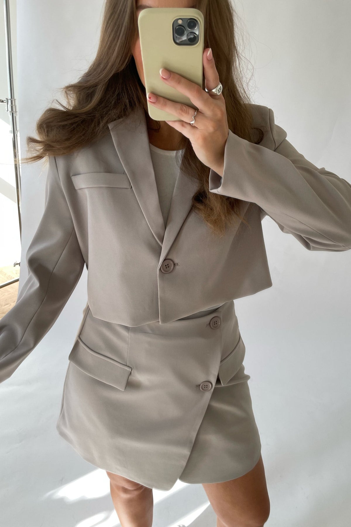 Blazer curto SelmaIC - Bege escuro