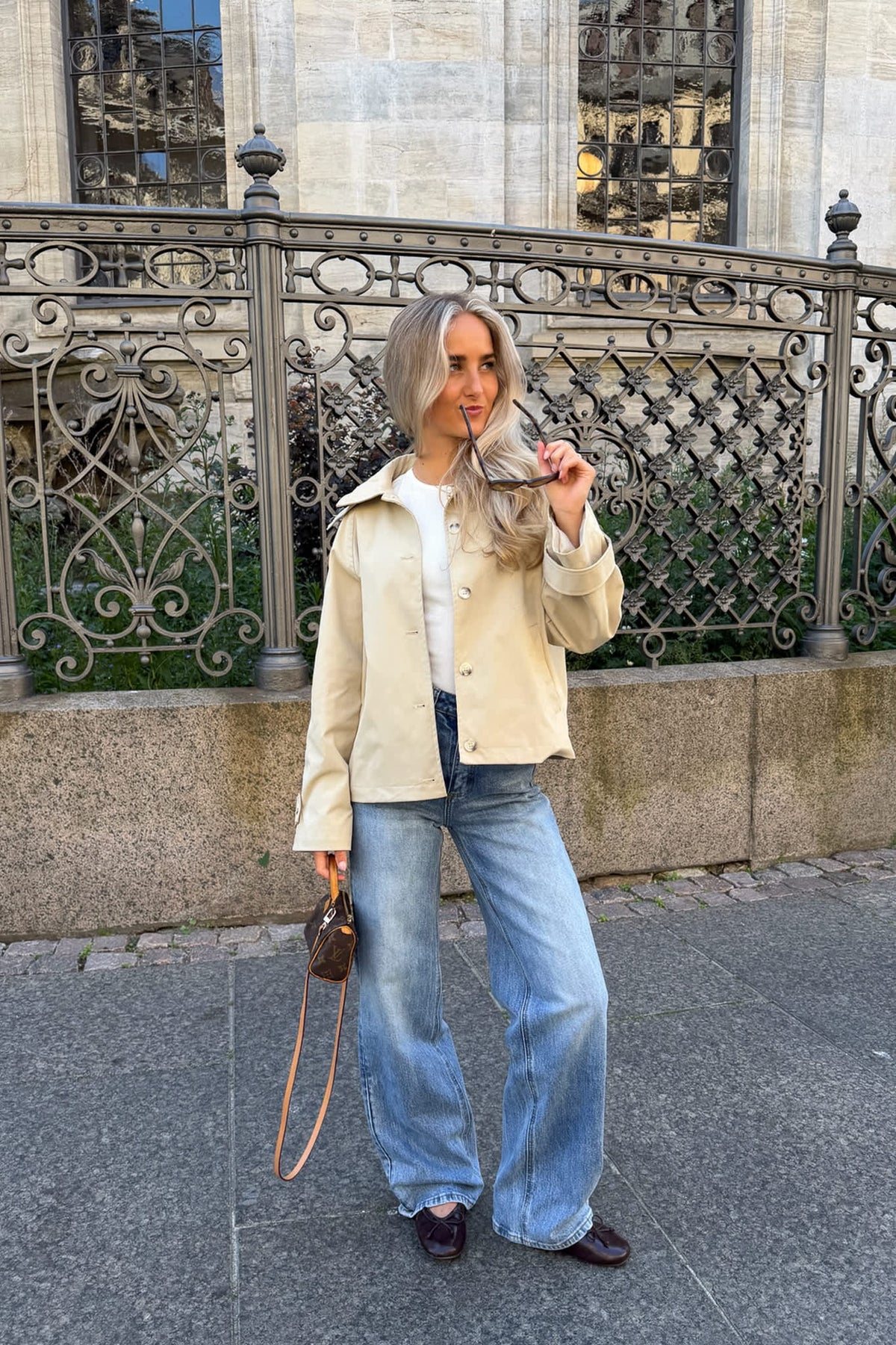 Gabardina curta AvaIC - Bege